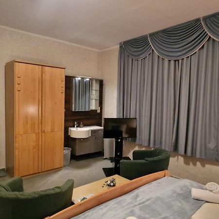 Hotel-Restaurant Wilhelmsbad ゼーセン エクステリア 写真
