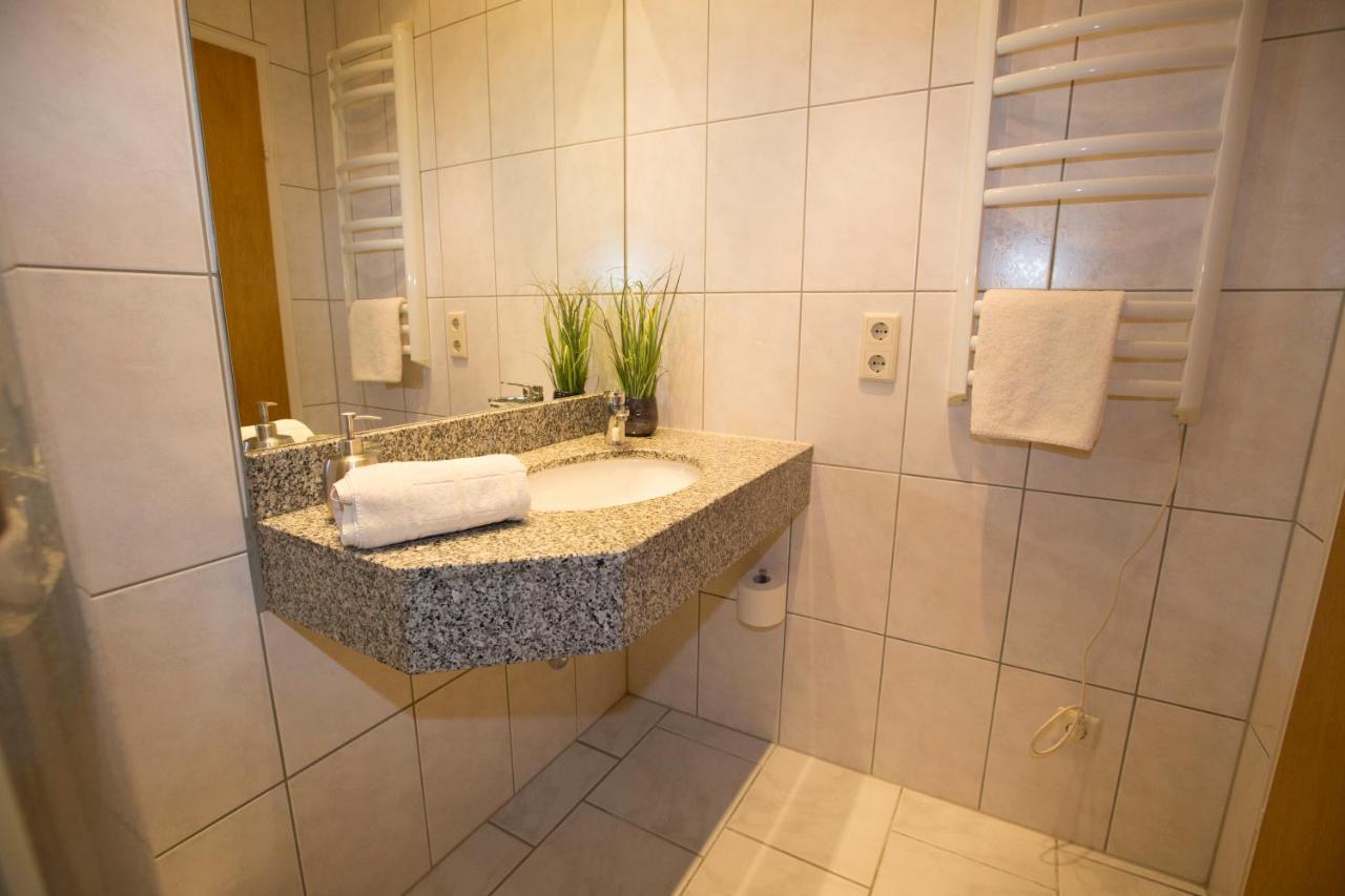 Hotel-Restaurant Wilhelmsbad ゼーセン エクステリア 写真
