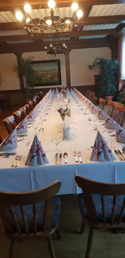 Hotel-Restaurant Wilhelmsbad ゼーセン エクステリア 写真
