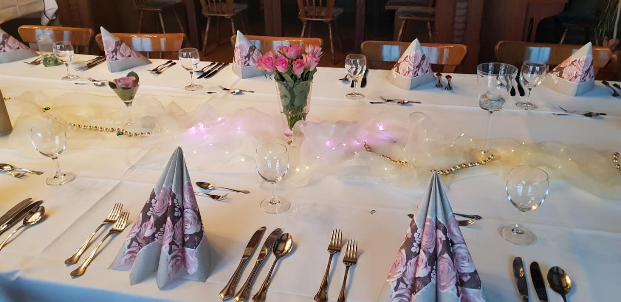 Hotel-Restaurant Wilhelmsbad ゼーセン エクステリア 写真