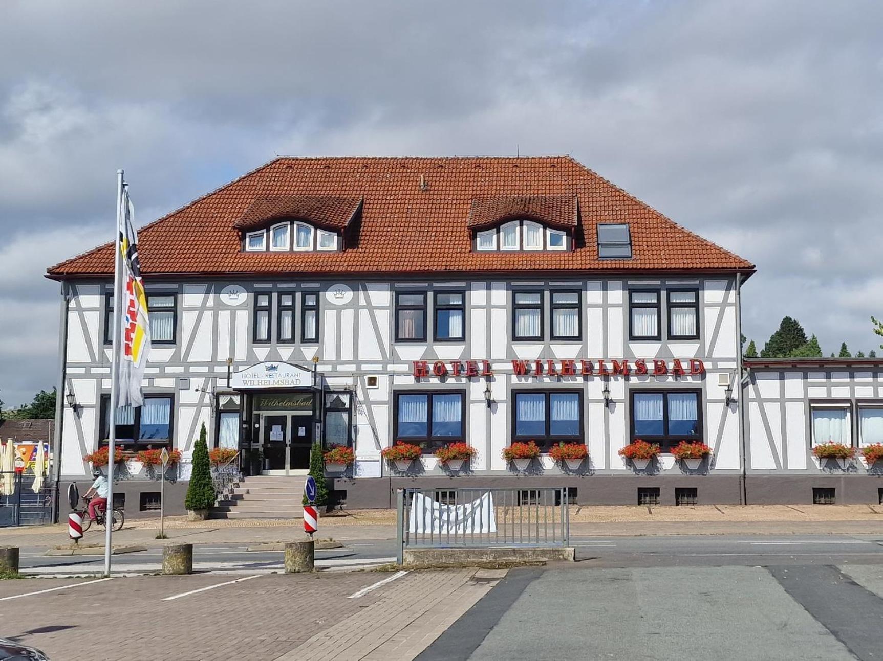 Hotel-Restaurant Wilhelmsbad ゼーセン エクステリア 写真