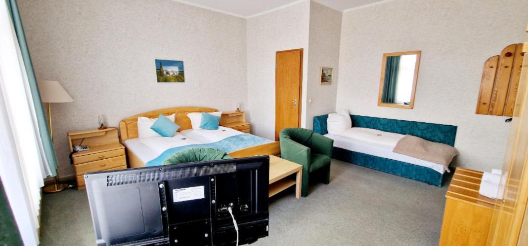 Hotel-Restaurant Wilhelmsbad ゼーセン エクステリア 写真
