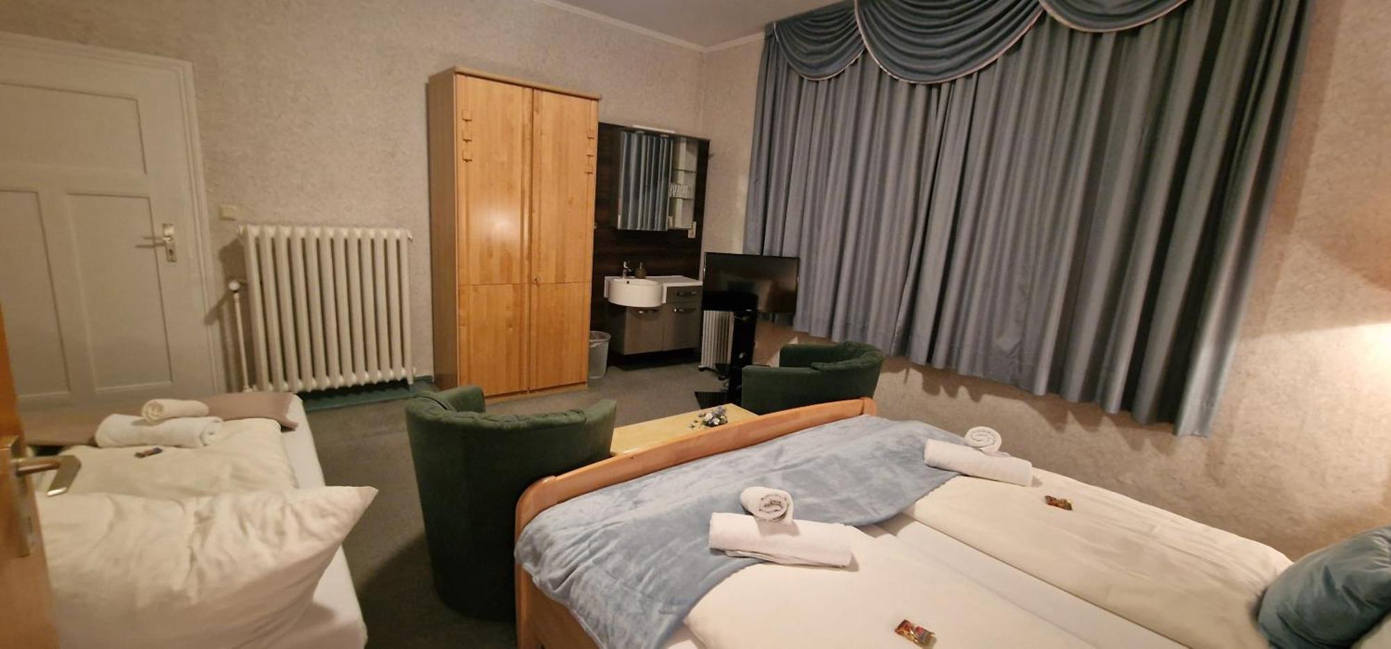 Hotel-Restaurant Wilhelmsbad ゼーセン エクステリア 写真
