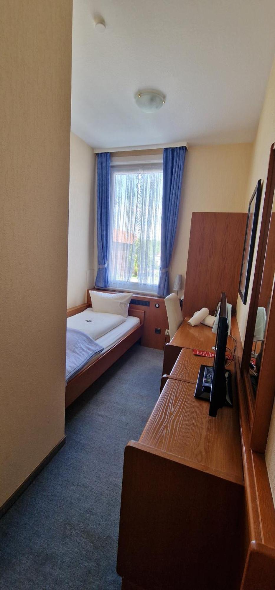 Hotel-Restaurant Wilhelmsbad ゼーセン エクステリア 写真